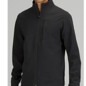 Lululemon men’s on the move jacket